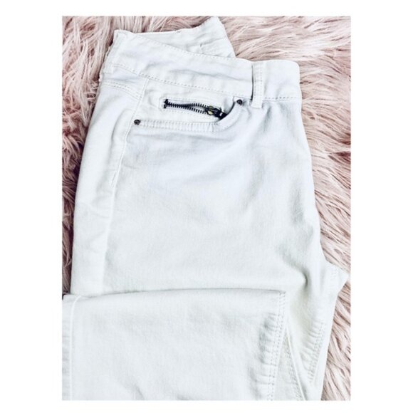 Vintage ZARA White Denim Jeans with Ankle Zipper - Picture 9 of 16